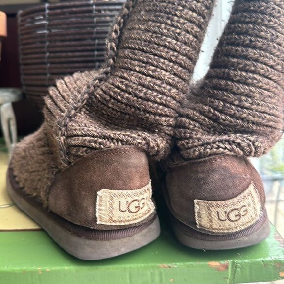 UGG Women’s 7 Classic Cardy Knit Convertible Brown & Gold Metallic Tall Boots - Picture 5 of 9